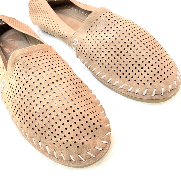 Adam Tucker Sand Flat - Picture 2 of 4